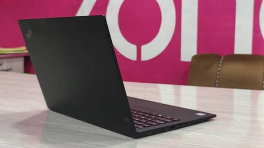 Thinkpad X1 Carbon i5 8th gen