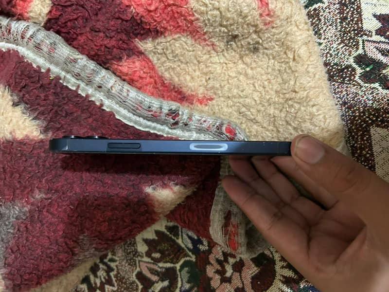 Apple iPhone 12 2