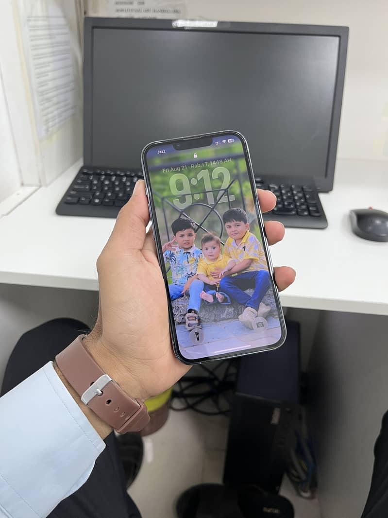 Apple iPhone 13 Pro 10