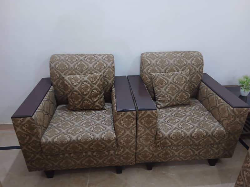 soffaa set plus seatee 1