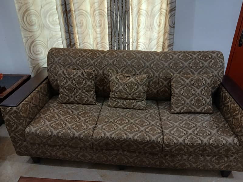 soffaa set plus seatee 2