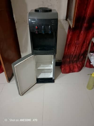 water dispenser