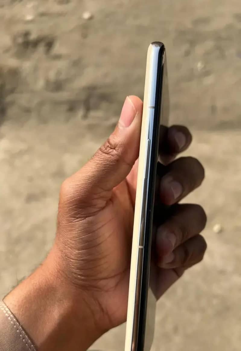 One Plus 11 6