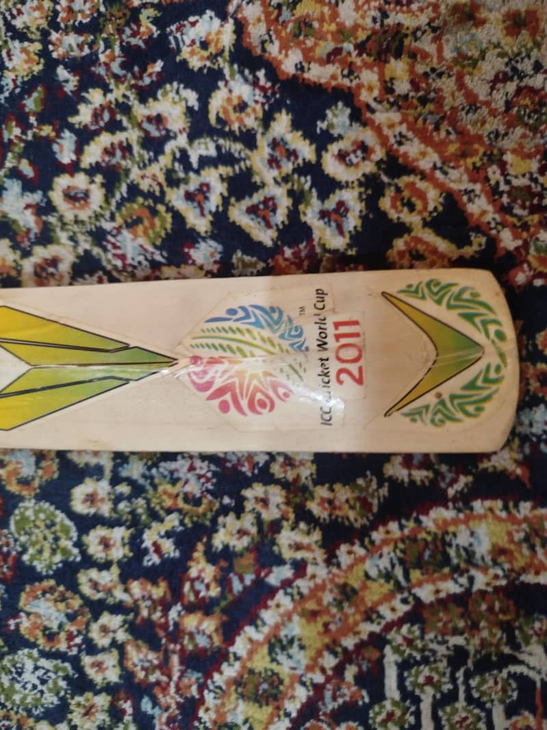 Imran Khan signed bat 2