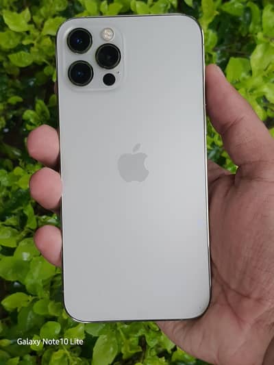 I phone 12 pro