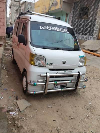 hijeet. suzuki. every. mazda. iskram. niss. claper. atari. . . 2011/2016
