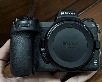 Nikon Z6 II Nikon z24-70mm f4s lens