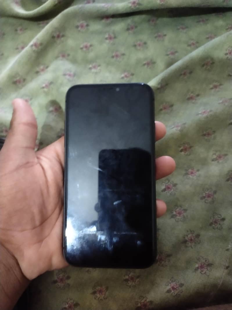 Apple iPhone 11 1