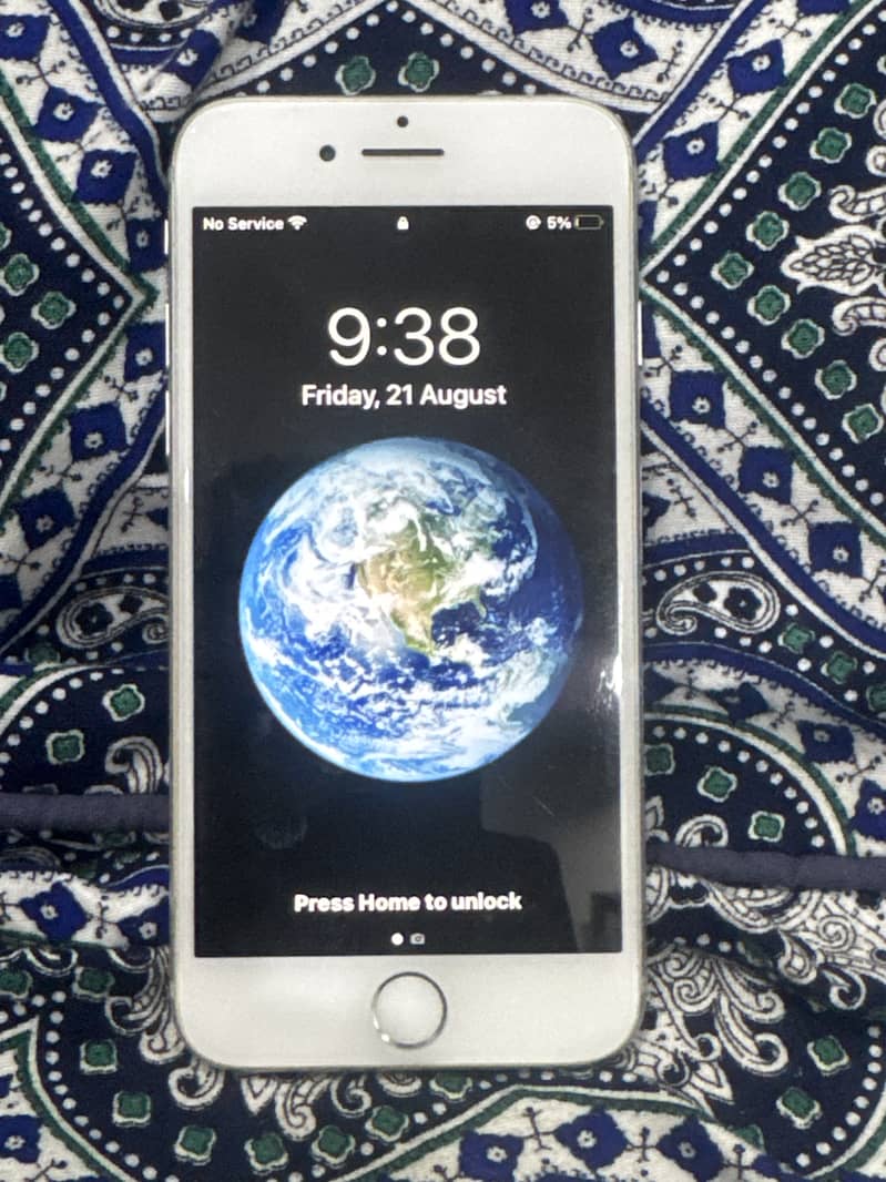 Apple iPhone 7 1
