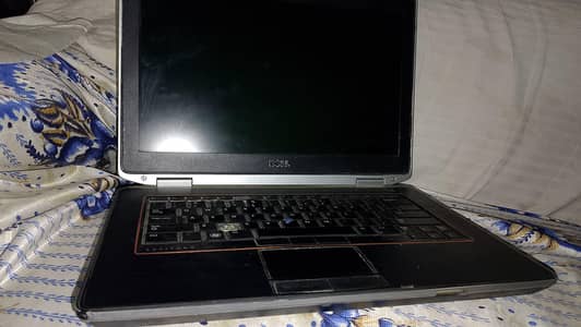 windows 10 , 4 GB ram Intel core i7