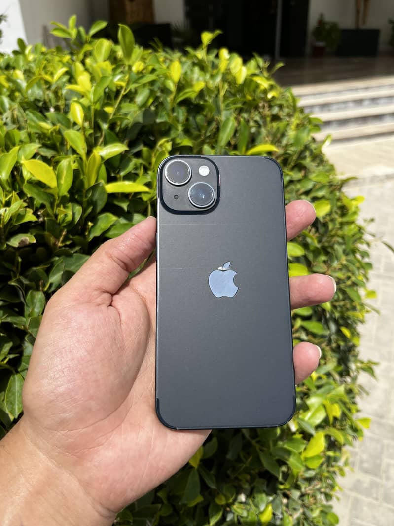iPhone 14 2