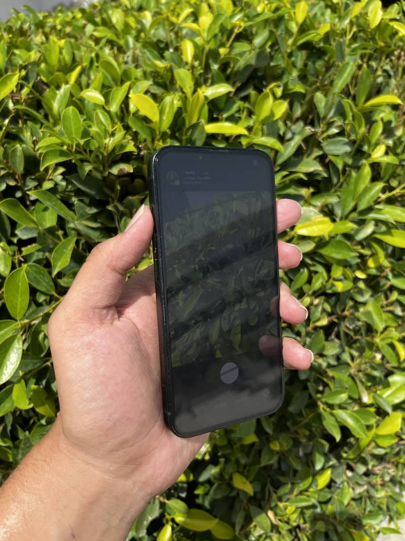 iPhone 14 8