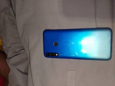 Tecno Spark 4