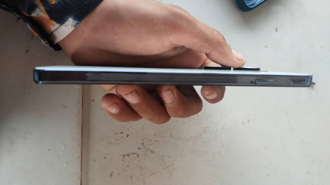 Tecno CAMON 20 3