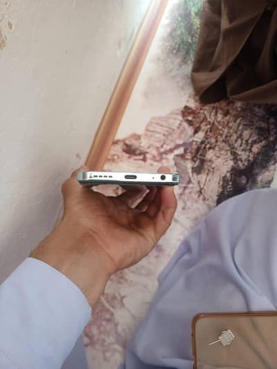 Infinix Hot 40i