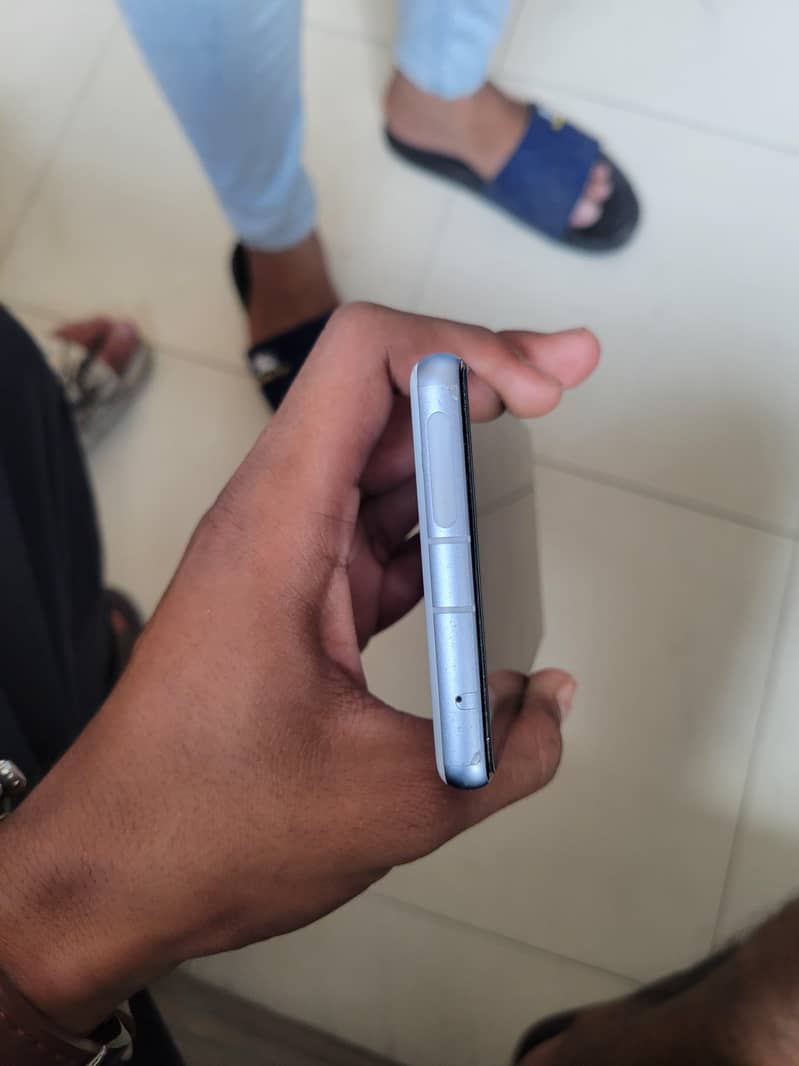 Google Pixel 7a 3