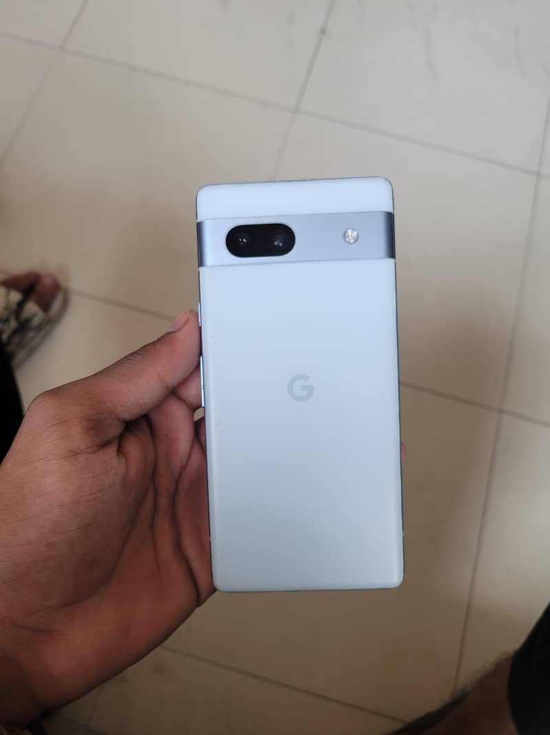 Google Pixel 7a 4