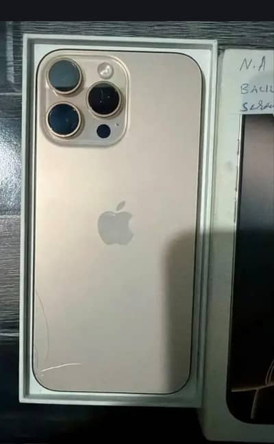 Apple iPhone 16 Pro Max jv back broken