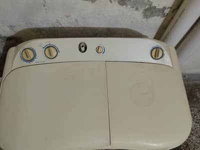 Washing & Spinner Combined Machine – Old Model