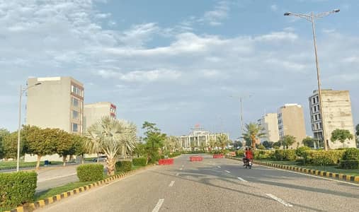 Premium Facing Park 10 Marla Residential Plot Is Available For Sale In Lahore