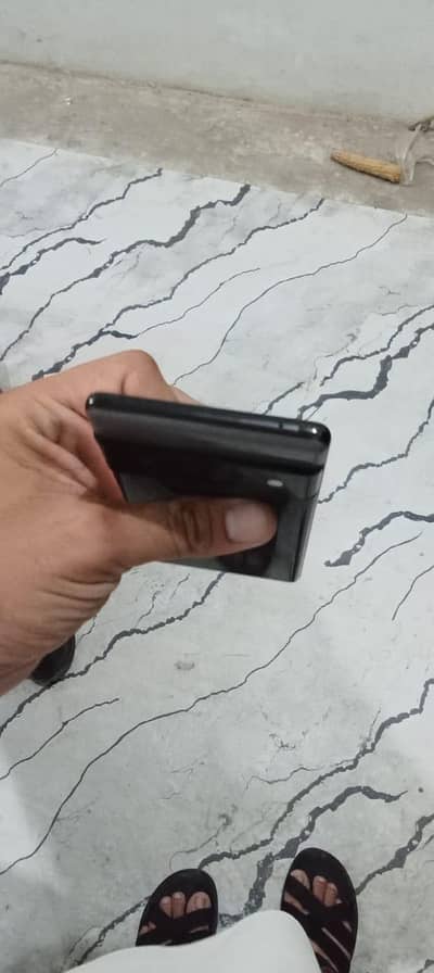 Google Pixel 6 Pro 128 gb me penal me line pta approved