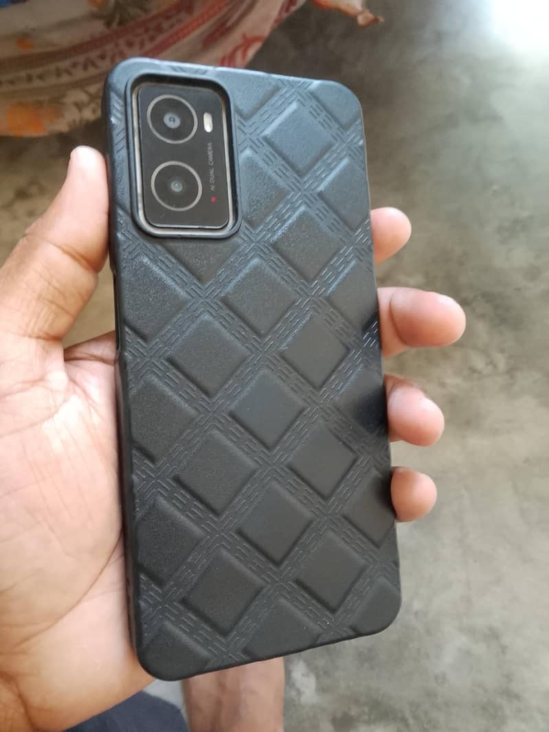 OPPO A76 0