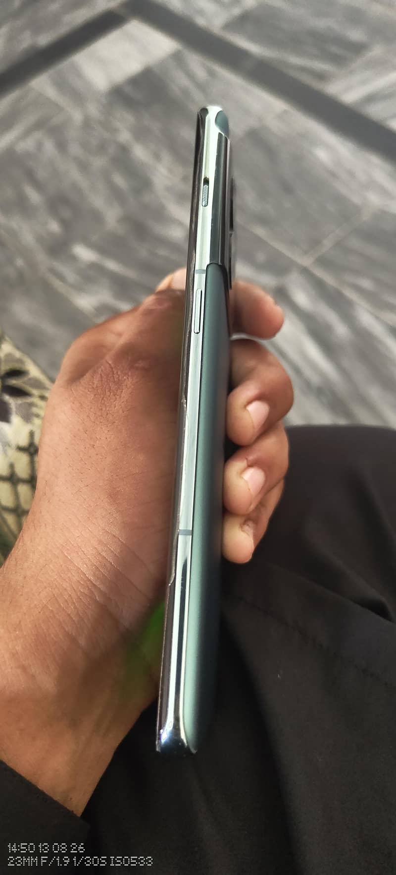 One Plus 10 Pro 1