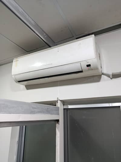 mitsubishi 2 ac, Kenwood 2, galaz 1ac