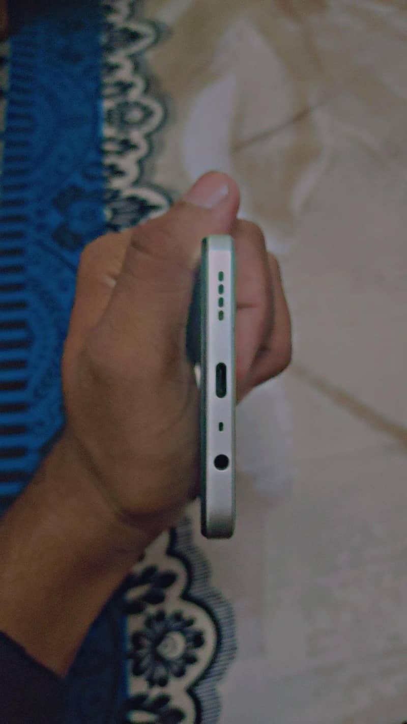 Realme C53 2