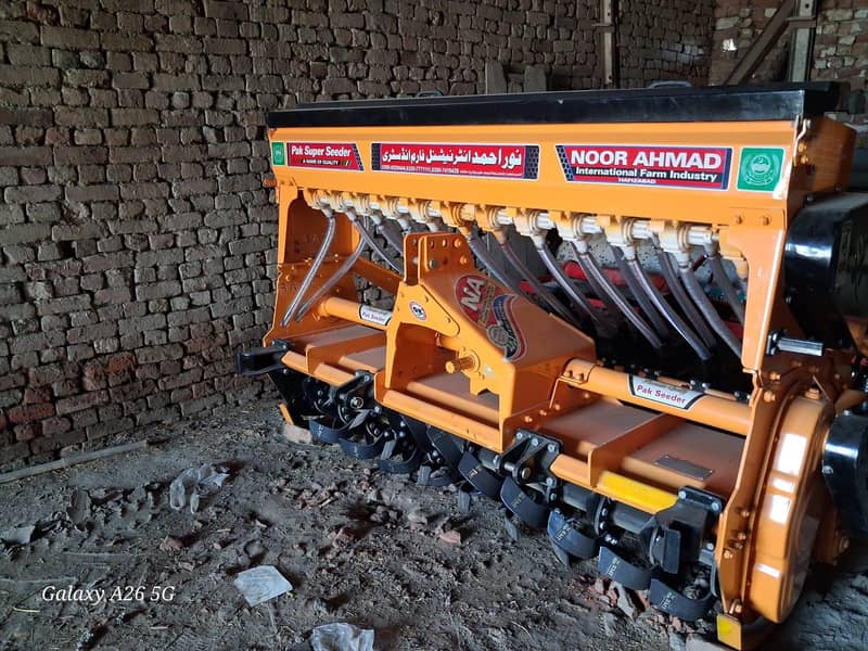 Superseeder 13