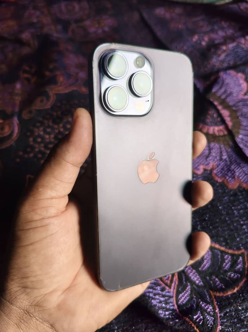 Apple iPhone 14 Pro Max 3