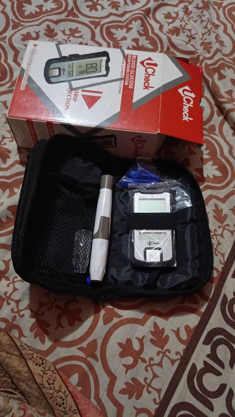 U Check Glucometer /Sugar Checking Machine 2