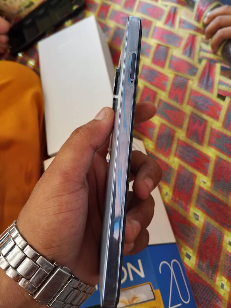 tecno camon 20 pro 1