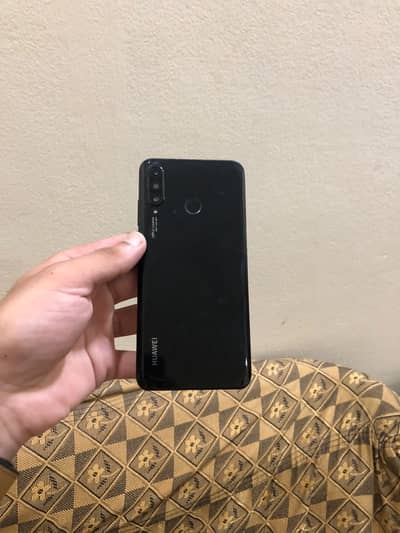 4gb 128gb Huwaie P30 lite