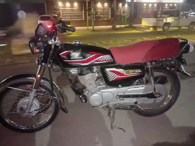 honda cg 125 argant cell jis bhai ko cahiyay rabta kary