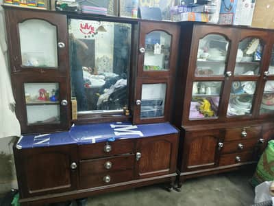 showcase and Dressing