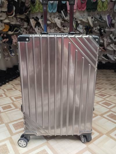 PREMIUM FOR SALE: FREELANCE ALUMINUM FRAME TROLLEY
