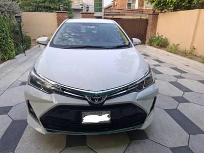 Total genuine Home used Toyota Corolla Altis 2022