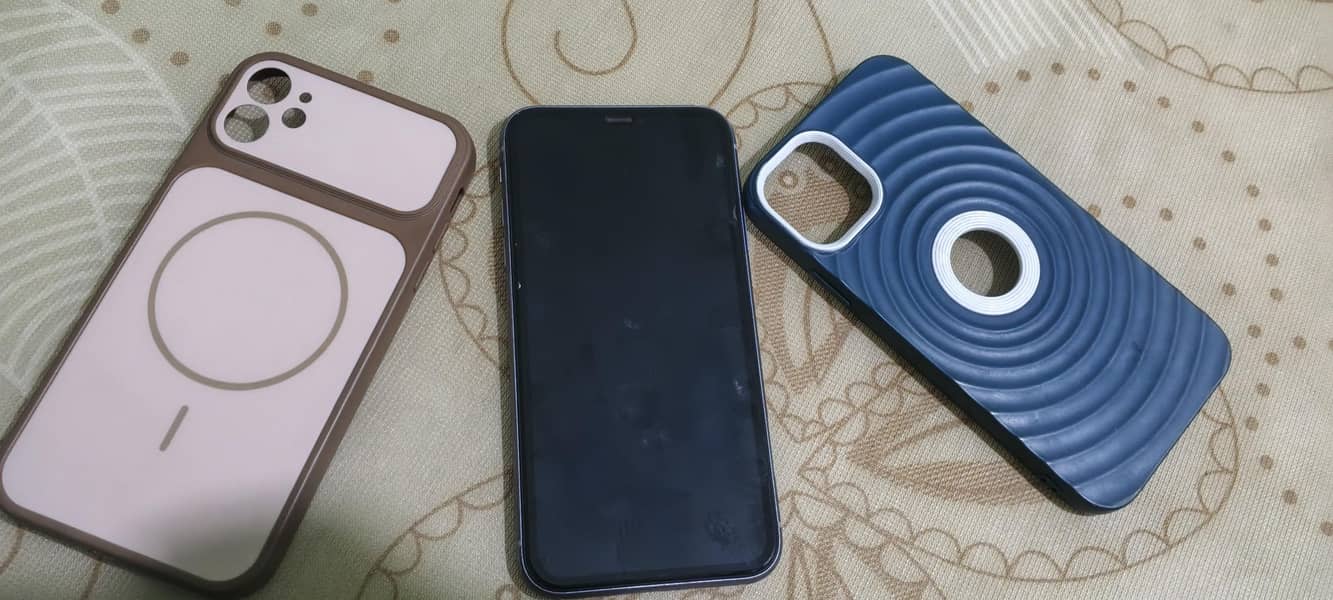 Apple iPhone 11 0