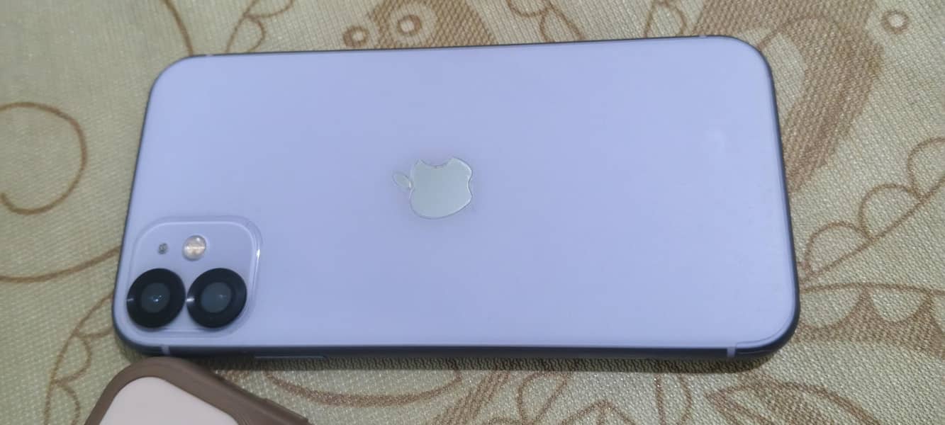 Apple iPhone 11 5