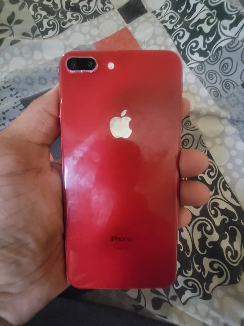 Apple iPhone 8 Plus 0