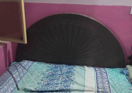 Dabal bed with mattress
