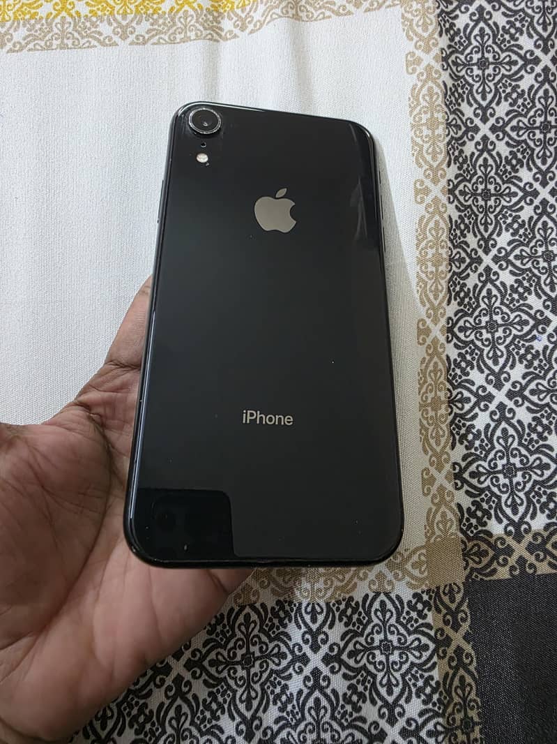 Apple iPhone XR 3
