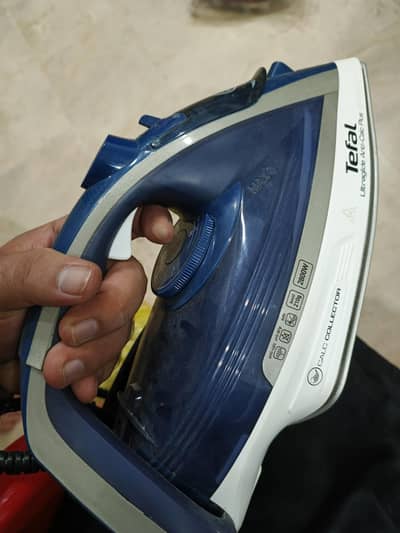 Tefel Steam Iron