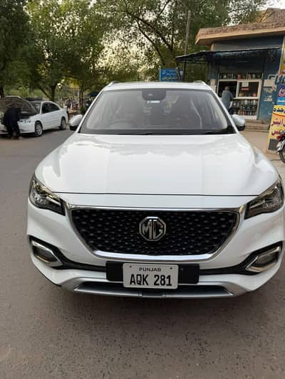 MG HS 2024