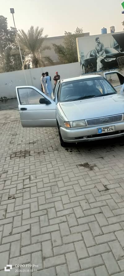 Nissan Sunny 1993