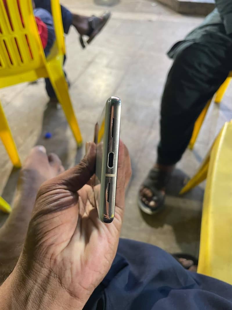 Google Pixel 7 Pro 2