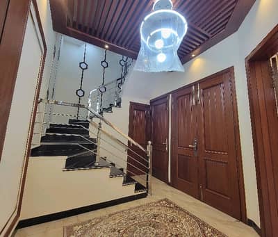 10 Marla House In Beautiful Location Of Bahria Enclave - Sector A In Islamabad