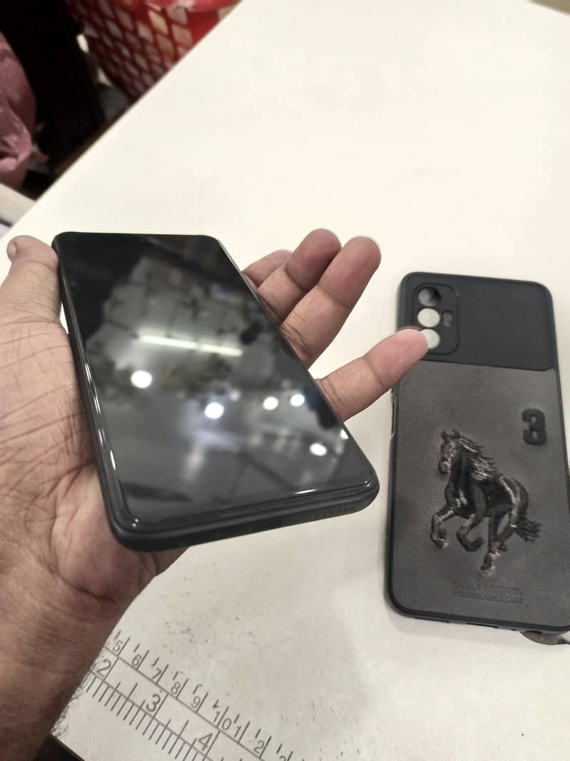 Tecno Spark 8 Pro 2