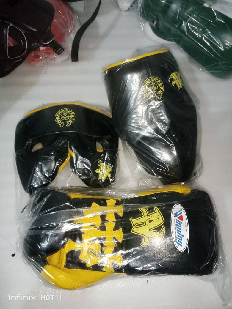 boxing gloves 1